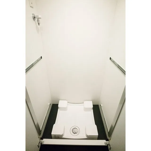 Iidabashi Garden Flats - Interior - ["Table", "Automotive design", "Wood"]