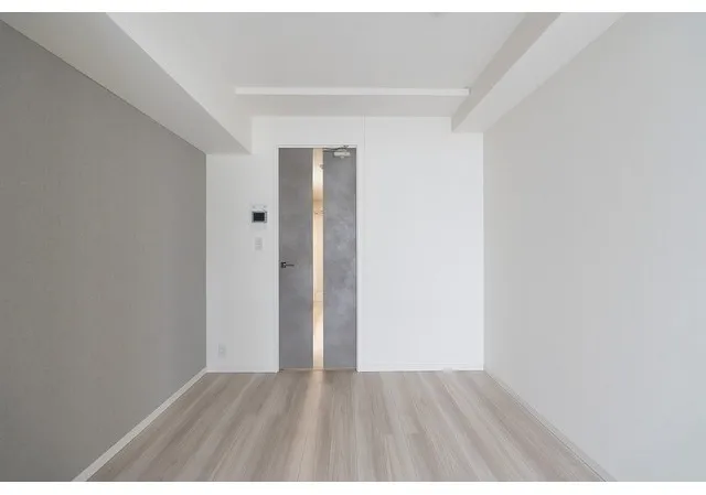 RJR Precia Chidori - Interior - ["Flooring", "Wood", "Floor"]
