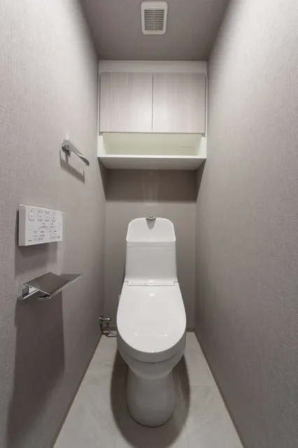 Terra Silk Forest - Interior - ["Toilet seat", "Toilet", "Plumbing fixture"]