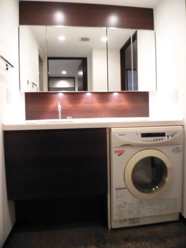 Doue Nihonbashi - Interior - ["Wood", "Flooring", "Interior design"]