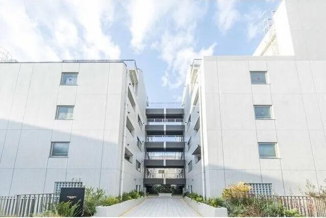 HF Meguro Gyoninzaka Residence - Exterior - ["Apartment", "Urban design", "Condominium"]