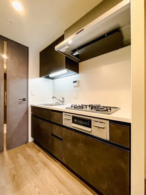 Royal Parks Ariake - Interior - ["Kitchen", "Kitchen Appliance", "Countertop"]