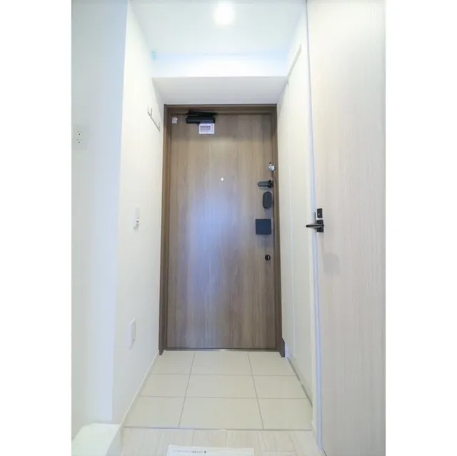 Wellith Urban Nakano Sakaue - Interior - ["Door", "Fixture", "Handle"]