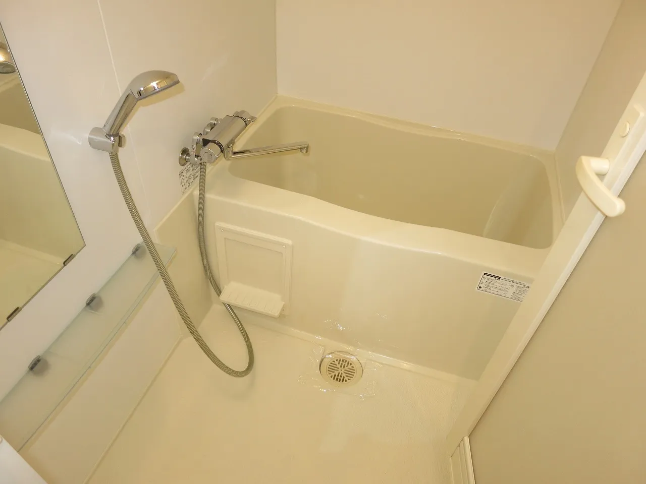 Prime Urban Sumiyoshi II - Interior - ["Plumbing fixture", "Bathroom", "Floor"]
