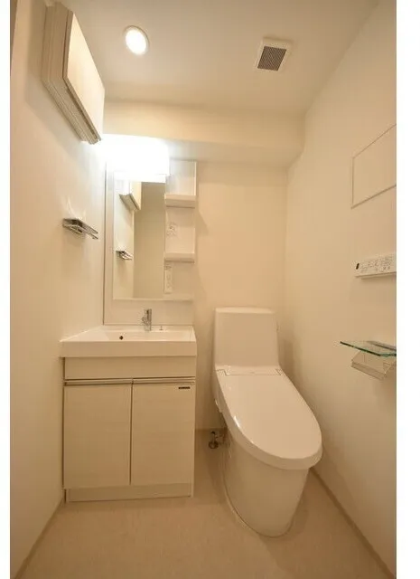 Grand Paseo Oshiage - Interior - ["Plumbing fixture", "Flooring", "Floor"]