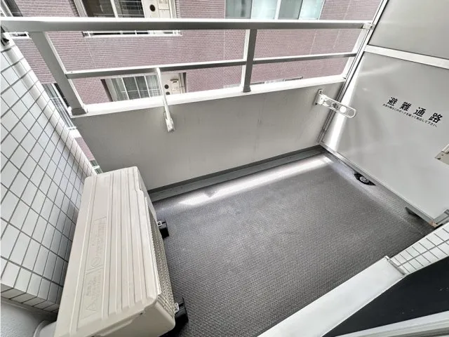 Prele Duc Hatchobori - Interior - ["Flooring", "Floor", "Composite material"]