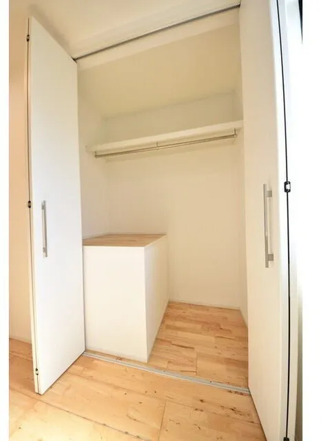 Prendre Higashi Shinjuku - Interior - ["Flooring", "Wood", "Floor"]