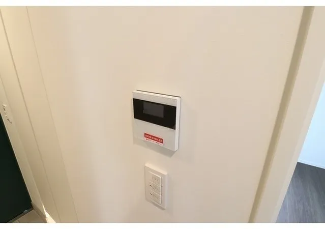 GT Square - Interior - ["Electronic device", "Technology", "Display device"]