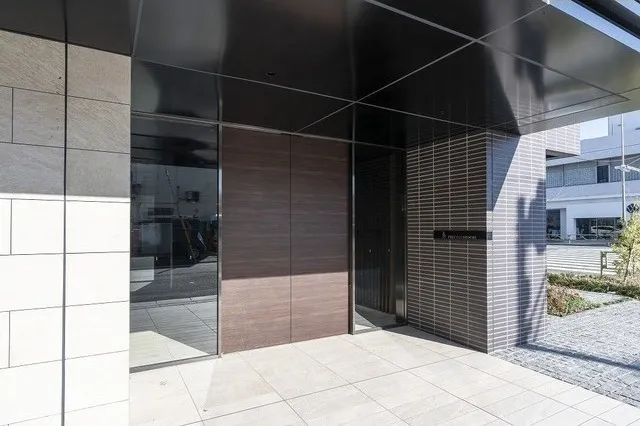 RJR Precia Chidori - Exterior - ["Plant", "Rectangle", "Building"]