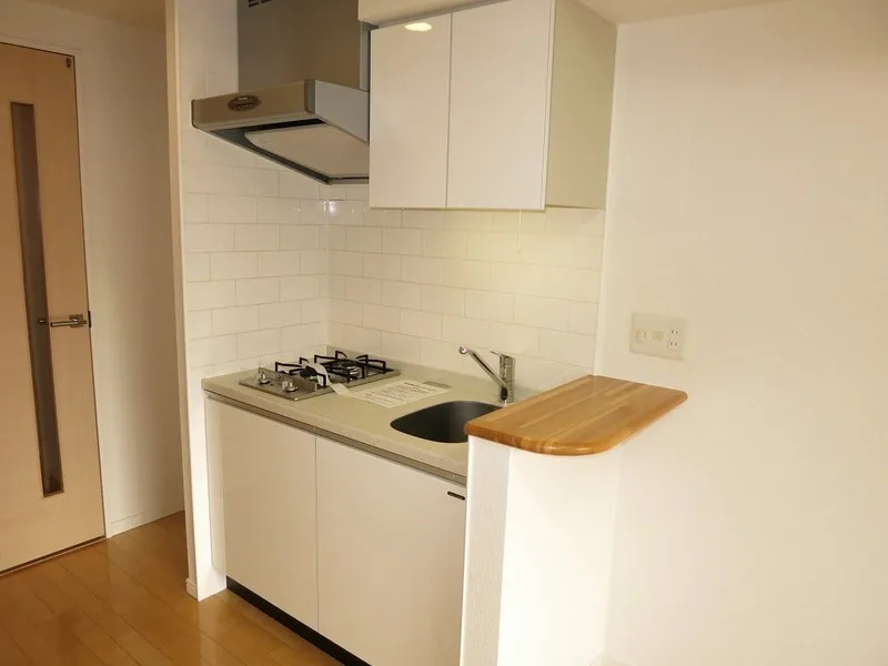 Esty Maison Oshima - Interior - ["Flooring", "Wood", "Floor"]
