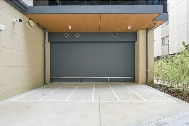 Comforia Liv Bunkyo Gokokuji - Other - ["Floor", "Composite material", "Metal"]