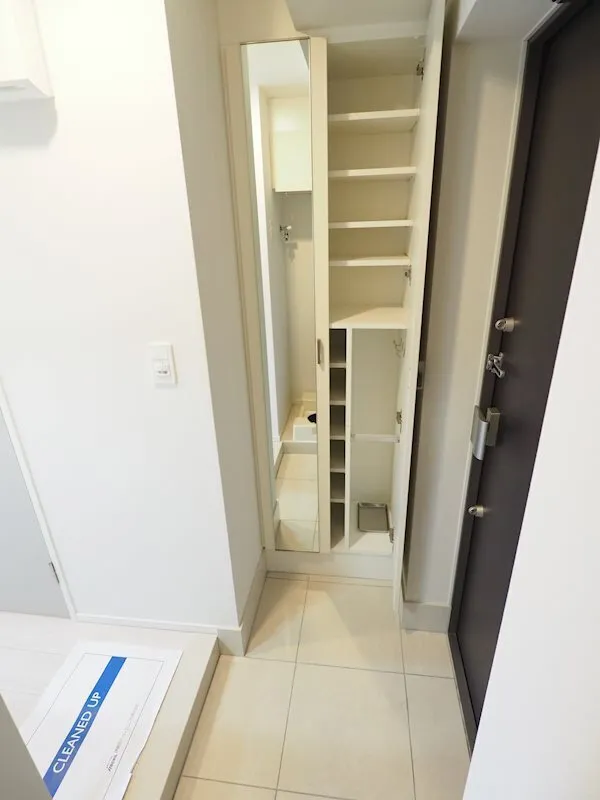 Urbanex Togoshi - Interior - ["Wood", "Flooring", "Interior design"]
