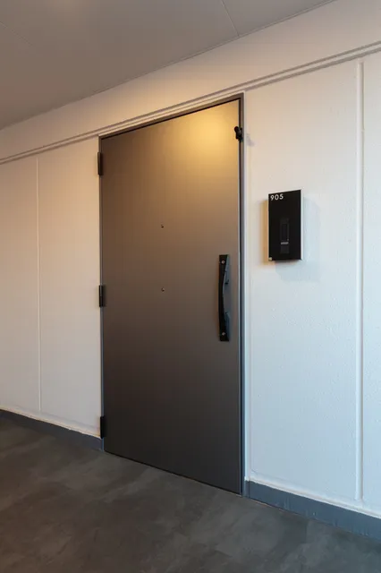 Terra Silk Forest - Interior - ["Door", "Floor", "Household hardware"]