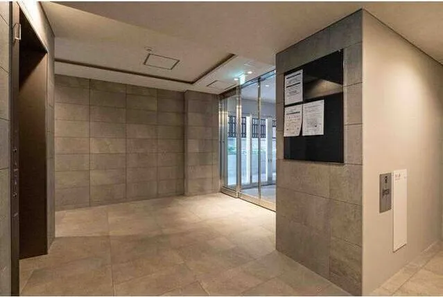 LUMIEC BUNKYO SENGOKU - Exterior - ["Flooring", "Floor", "Tile Flooring"]