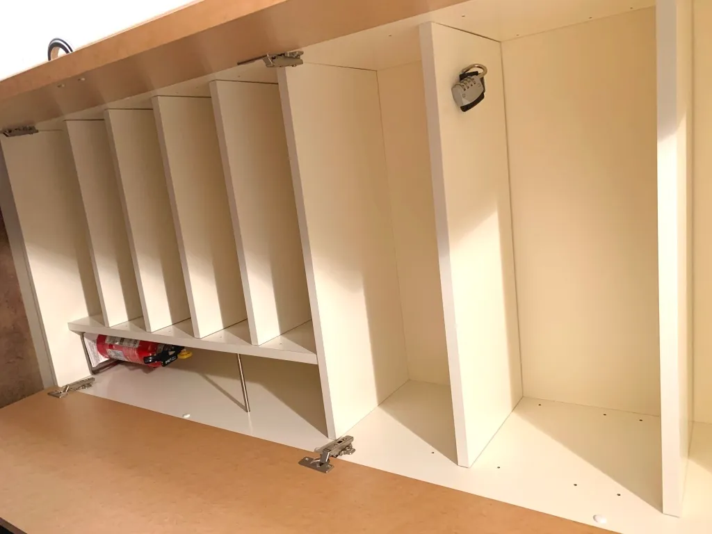 Doue Hatagaya - Interior - ["Wood", "Shelving", "Cabinetry"]