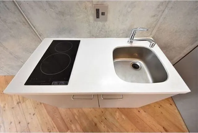 FARE Uehara Noye EAST - Interior - ["Kitchen", "Kitchen Appliance", "Kitchen Sink"]