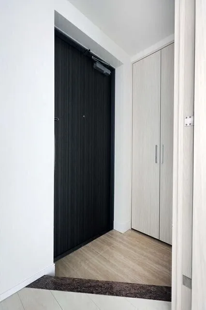 La Douceur Higashikanda - Interior - ["Fixture", "Door", "Automotive exterior"]