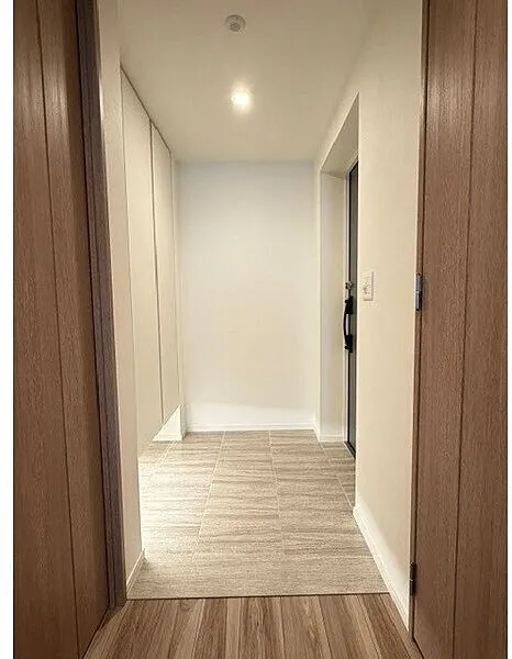 HARUMI FLAG SUN VILLAGE C Building - Interior - ["Flooring", "Floor", "Wood flooring"]