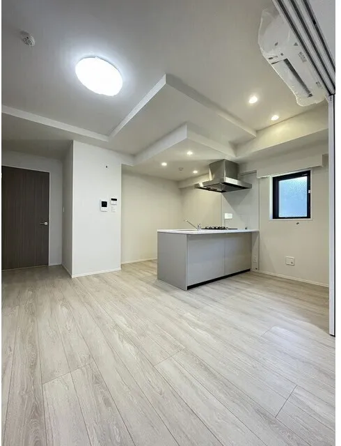 Daffitto Kinshicho - Interior - ["Flooring", "Floor", "Wood"]