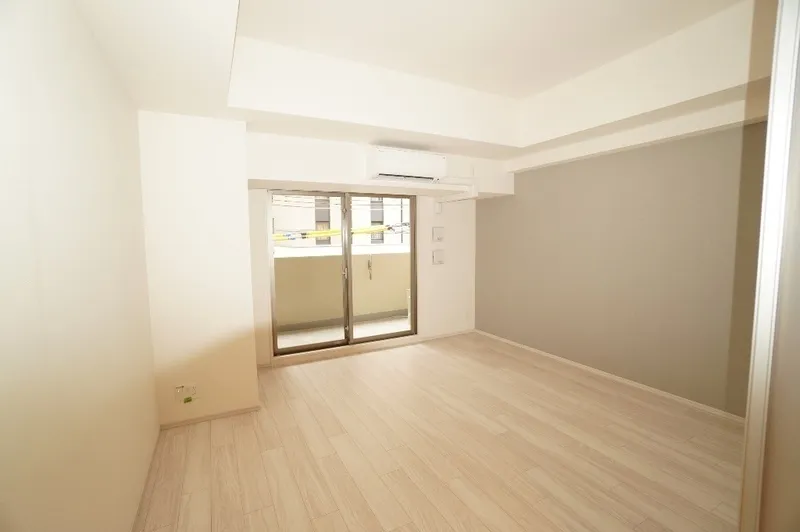 Dimus Kitahama - Interior - ["Flooring", "Floor", "Wood flooring"]