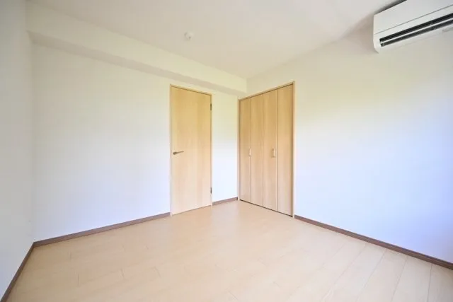 CENTRAL GARDEN RESIDENCE TOKYO - Interior - ["Flooring", "Floor", "Wood"]