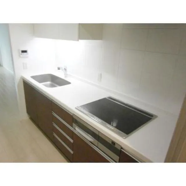 The Tokyo Towers Midtower - Interior - ["Property", "Room", "Sink"]