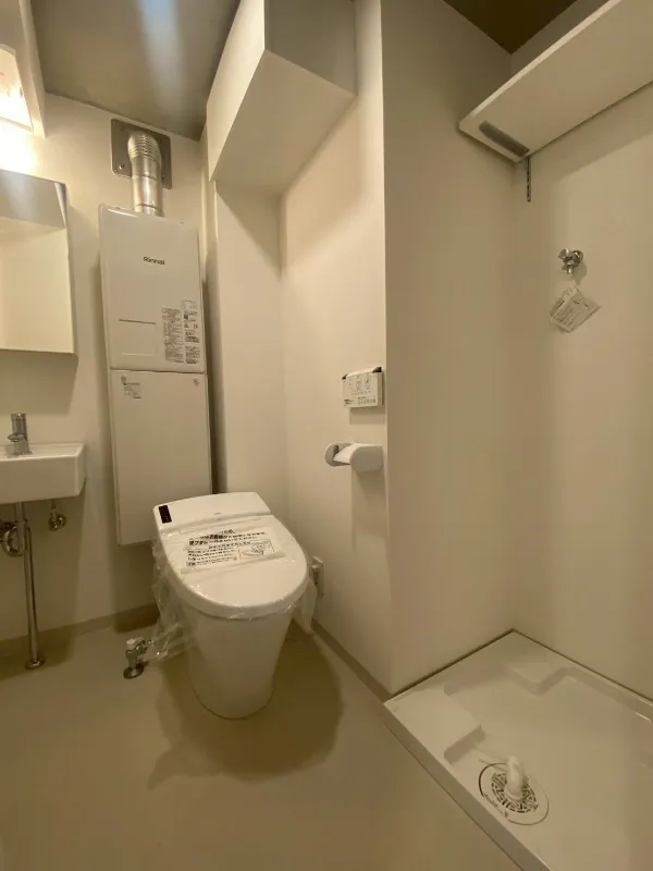 Mirai Heiwajima Residence - Interior - ["Plumbing fixture", "Flooring", "Floor"]
