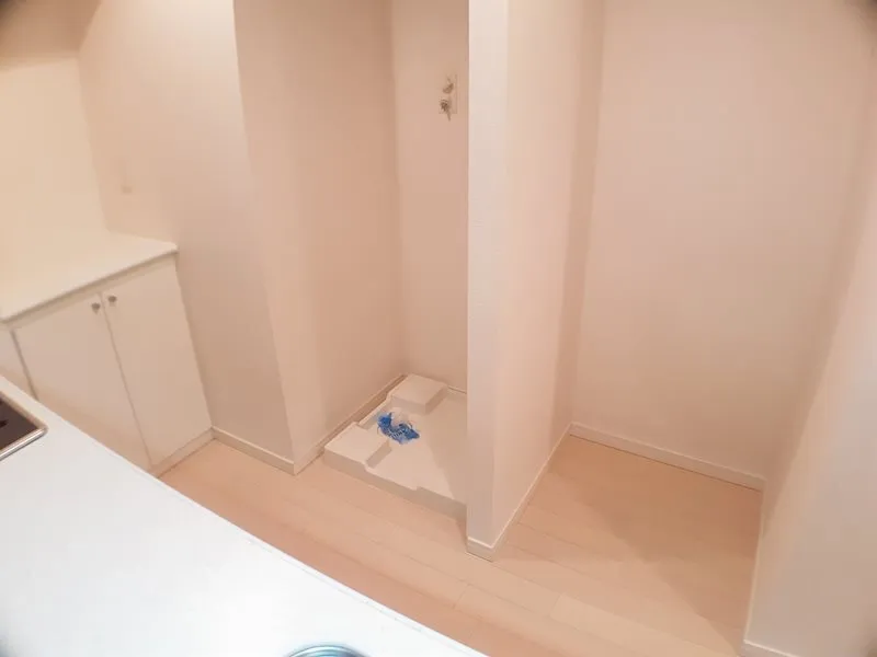 RESIDIA Tower Meguro Fudomae - Interior - ["Flooring", "Floor", "Ceiling"]