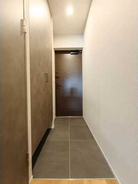 Stilio Sakurashinmachi - Interior - ["Flooring", "Floor", "Wood"]
