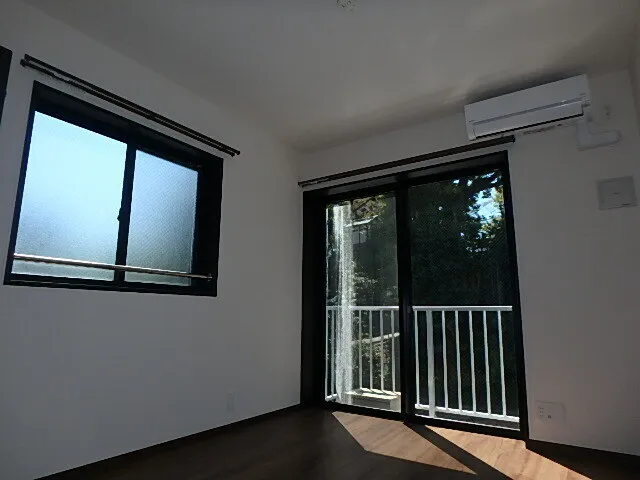 Imon Corp Shinagawa Gotenyama - Interior - ["Wood", "Flooring", "Floor"]