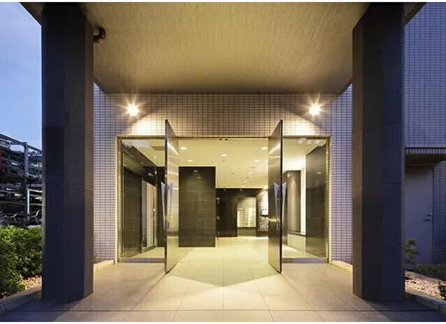 Comforia Minamisunamachi - Exterior - ["Property", "Plant", "Rectangle"]