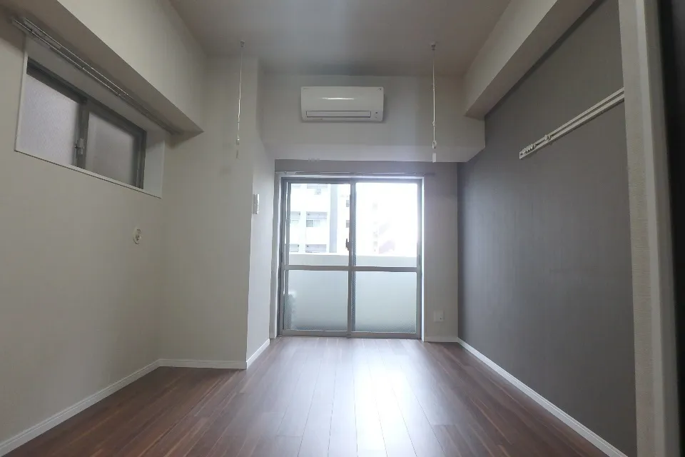 Orchid Residence Ryogoku II - Interior - ["Building", "Window", "Fixture"]