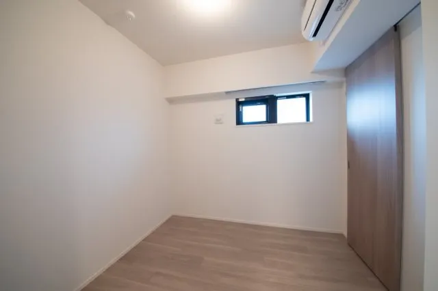 Proud Flat Tsukishima Avenue - Interior - ["Window", "Fixture", "Wood"]