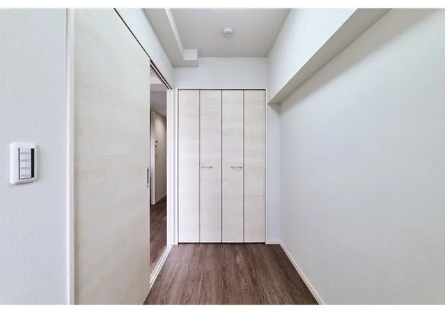 Gran Casa Hikifune II - Interior - ["Flooring", "Wood", "Floor"]