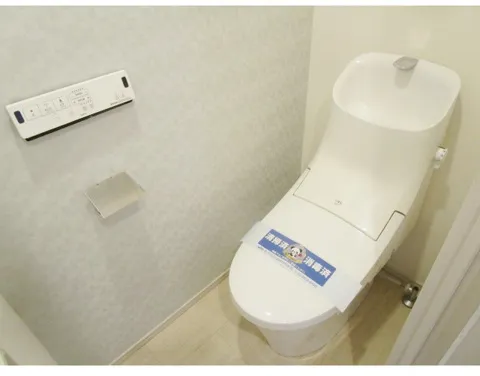 Harmony Residence Shinjuku EAST - Interior - ["Toilet seat", "Toilet", "Plumbing fixture"]