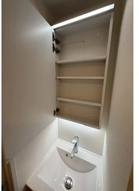 Project Kita-Shinjuku - Interior - ["Wood", "Design", "Household hardware"]