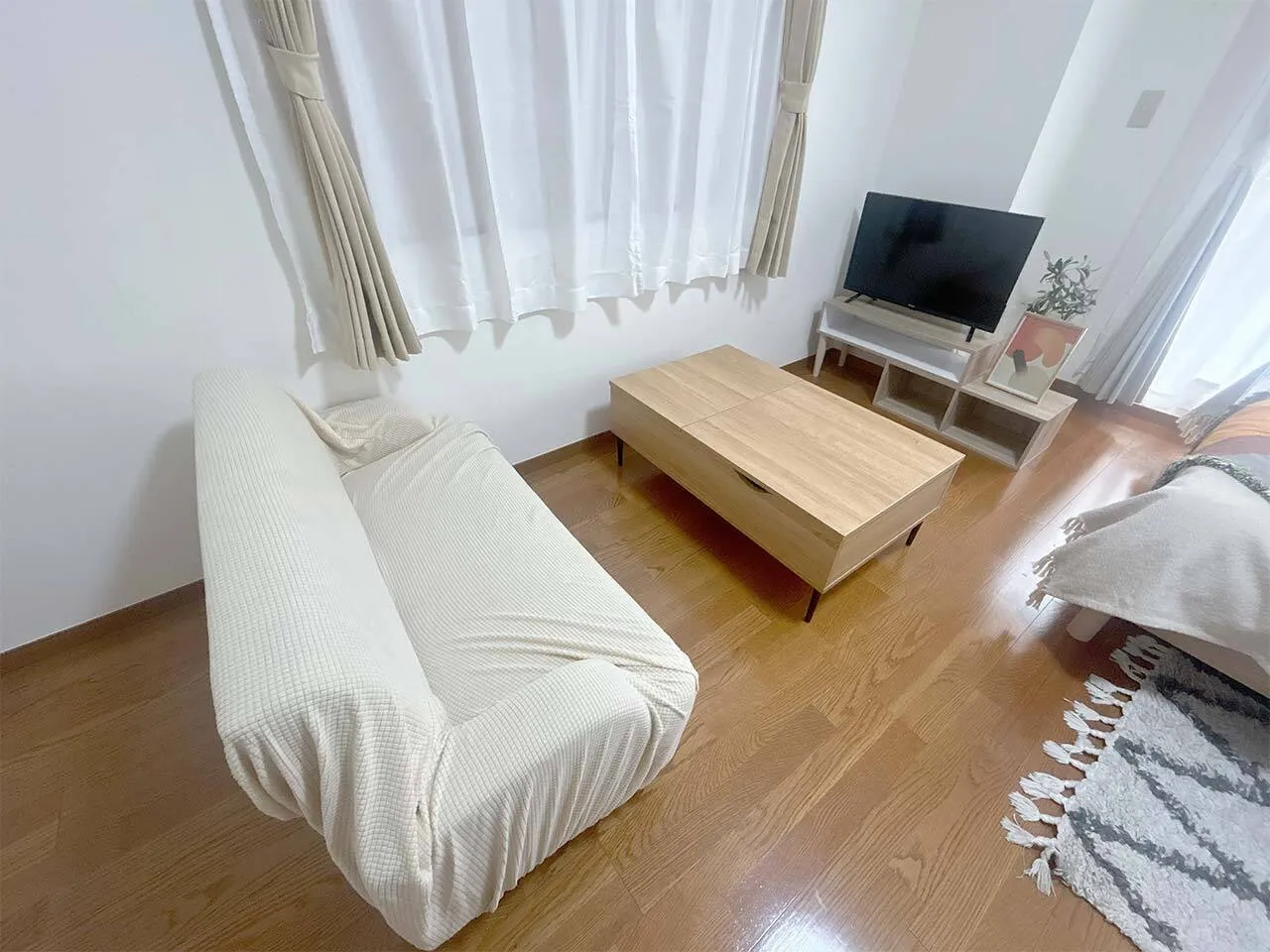 Mynavi STAY Urban Suite Jimbocho Station - Interior - []
