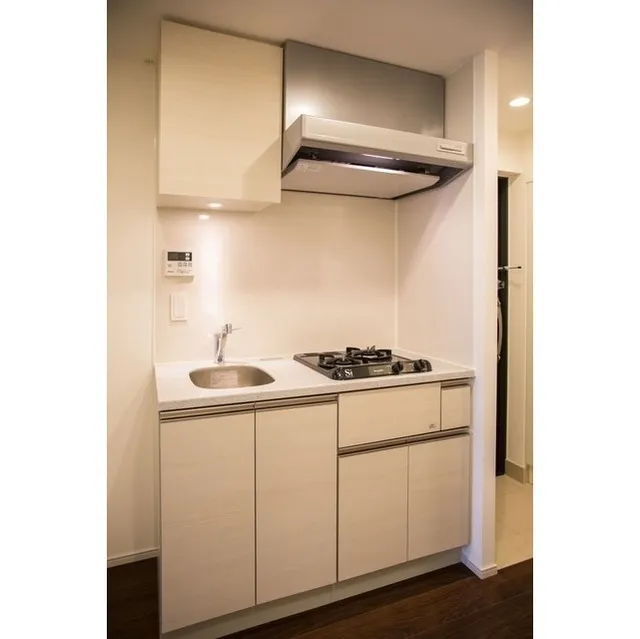 Comforia Shibuya West - Interior - ["Cabinetry", "Building", "Countertop"]