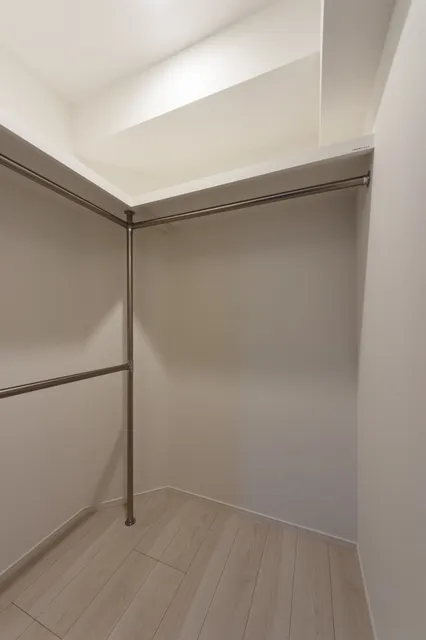 El Sereno Yokohama - Interior - ["Wood", "Ceiling", "Flooring"]