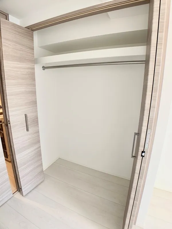 Gran Casa Sumiyoshi - Interior - ["Wood", "Flooring", "Floor"]