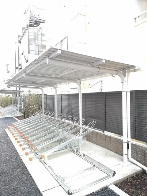 La Douceur Sugamo East - Other - ["Metal", "Aluminium", "Awning"]