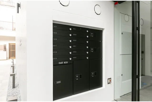 LEGALAND Yotsuya 3-Chome - Exterior - ["Cabinetry", "Window", "Door"]