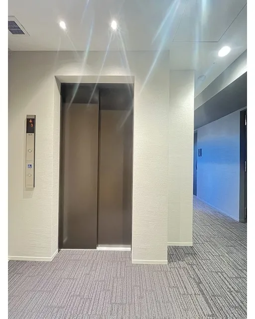 Season Flats Higashijujo - Exterior - ["Flooring", "Floor", "Ceiling"]