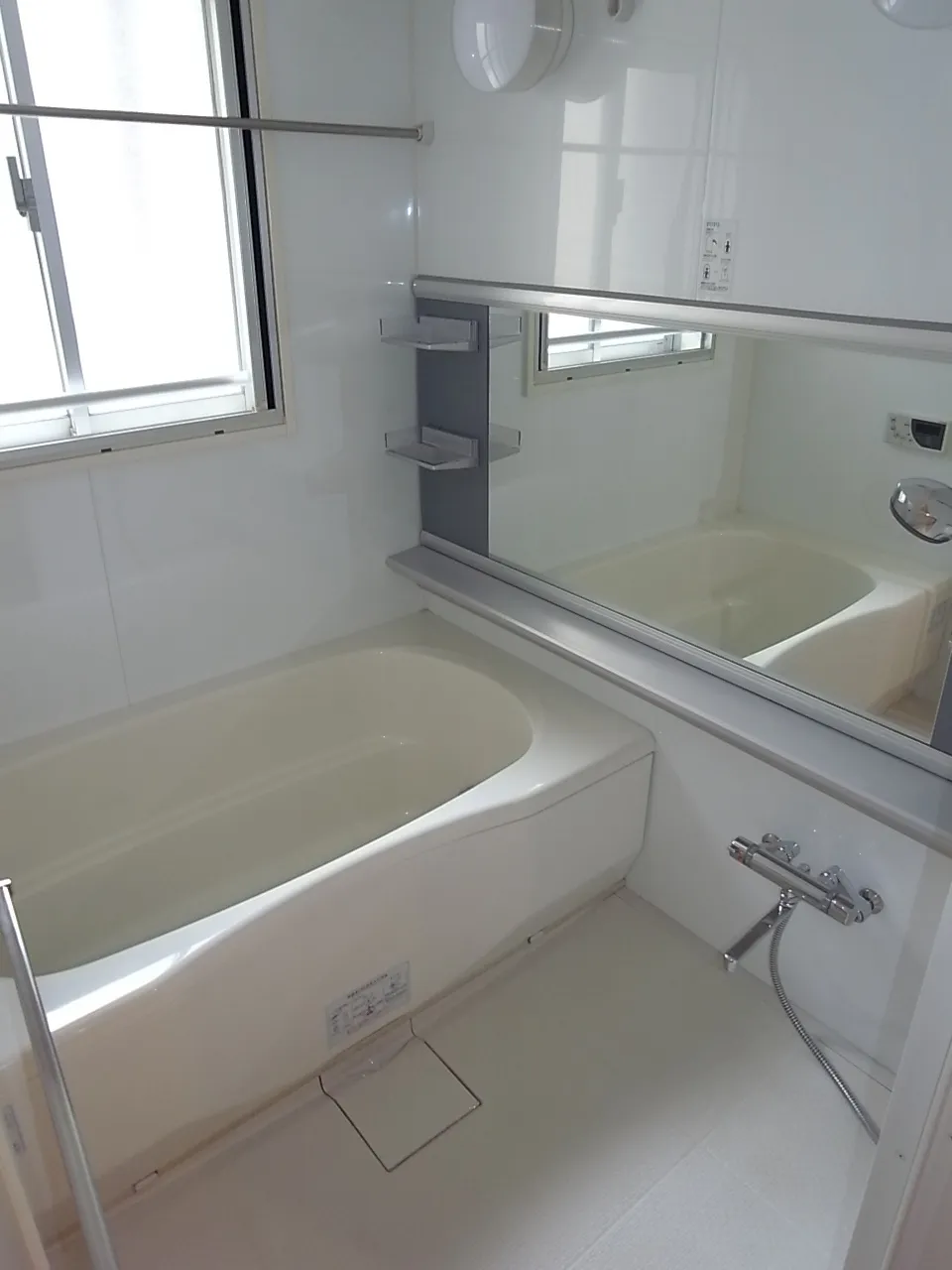 Doue Ginza East I - Interior - ["Plumbing fixture", "Flooring", "Floor"]