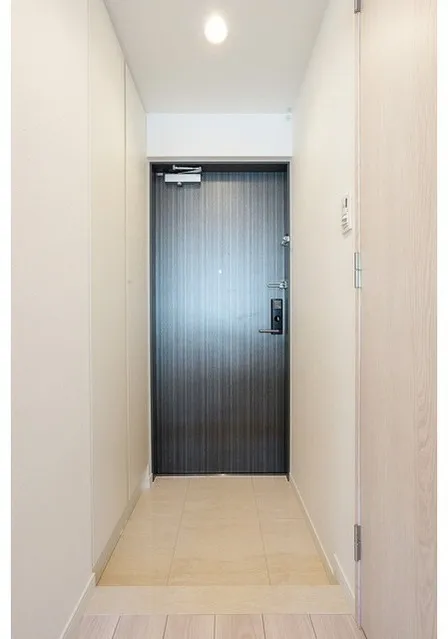 Comforia Liv Bunkyo Gokokuji - Interior - ["Wood", "Flooring", "Floor"]