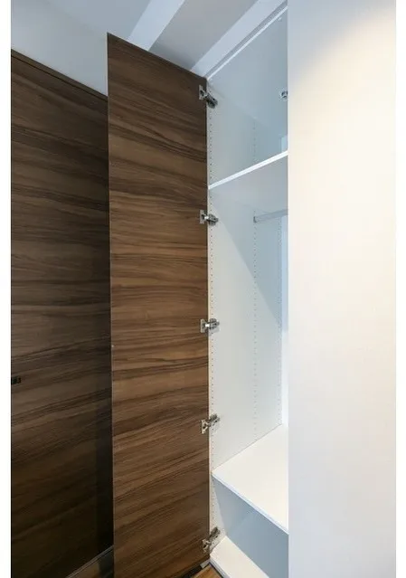 Tokyo Port City Takeshiba Residence Tower - Interior - ["Wood", "Flooring", "Floor"]