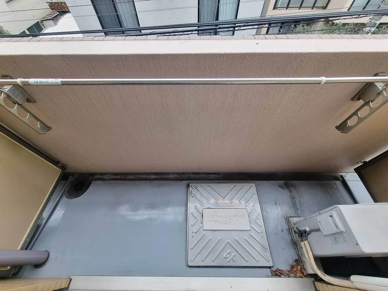 Mynavi STAY Higashioi - Interior - ["Floor", "Steel", "Aluminium"]