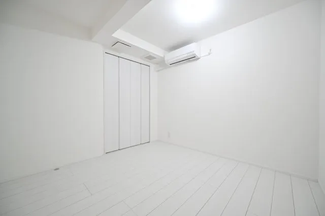 The Residence Nihonbashi - Interior - ["White", "Flooring", "Floor"]