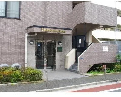 Louvre Togoshi Park - Exterior - ["Apartment", "Hotel", "Houseplant"]