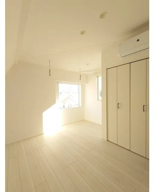 Kolet Hatagaya#03 - Interior - ["Window", "Fixture", "Wood"]